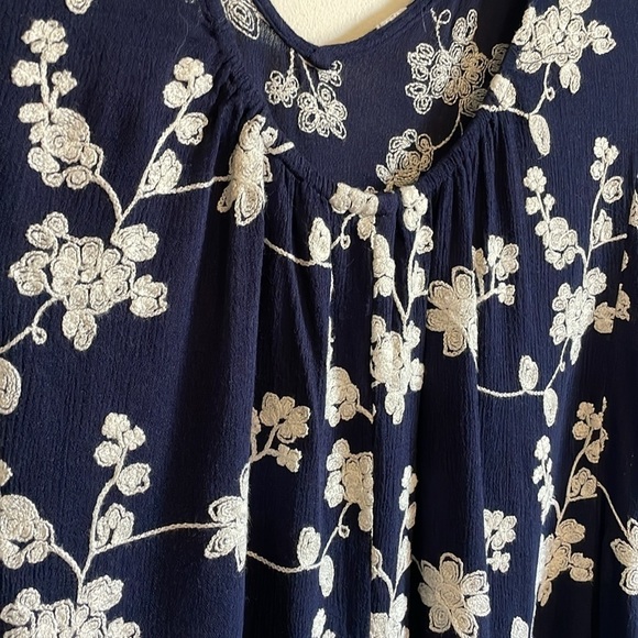 Boho Embroidered Mini Dress XS Bell Navy Swing Loose Classy Altar’d State Hippie - Picture 11 of 16
